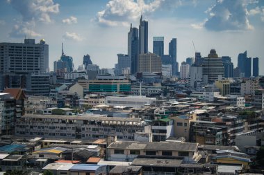 Bangkok, Tayland, 26 Kasım 2024. Tayland 'ın başkenti Bangkok Panoramik Manzarası. Canlı sokak hayatı, zengin kültür mirası, hareketli pazarları ve nefis mutfağıyla ünlüdür..