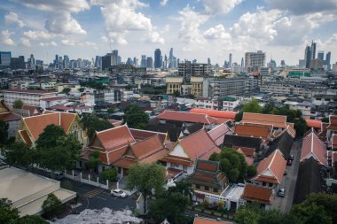 Bangkok, Tayland, 26 Kasım 2024. Tayland 'ın başkenti Bangkok Panoramik Manzarası. Canlı sokak hayatı, zengin kültür mirası, hareketli pazarları ve nefis mutfağıyla ünlüdür..