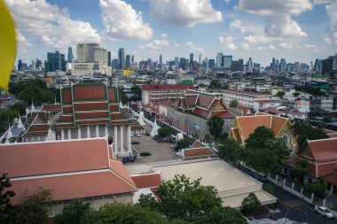 Bangkok, Tayland, 26 Kasım 2024. Tayland 'ın başkenti Bangkok Panoramik Manzarası. Canlı sokak hayatı, zengin kültür mirası, hareketli pazarları ve nefis mutfağıyla ünlüdür..