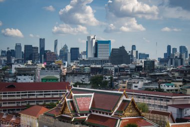 Bangkok, Tayland, 26 Kasım 2024. Tayland 'ın başkenti Bangkok Panoramik Manzarası. Canlı sokak hayatı, zengin kültür mirası, hareketli pazarları ve nefis mutfağıyla ünlüdür..