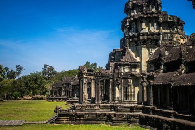 Siem hasadı, Kamboçya, 14 Ocak 2025 Angkor Wat tapınağının mimarisi, antik Khmer başkenti Angkor 'da yer alan bir Hindu-Budist tapınak kompleksi, aslında 1150 yılında inşa edilmiştir..