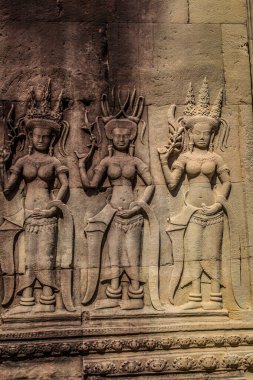 Siem hasadı, Kamboçya, 14 Ocak 2025 Angkor Wat tapınağının mimarisi, antik Khmer başkenti Angkor 'da yer alan bir Hindu-Budist tapınak kompleksi, aslında 1150 yılında inşa edilmiştir..