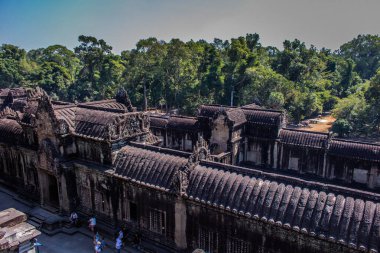 Siem hasadı, Kamboçya, 14 Ocak 2025 Angkor Wat tapınağının mimarisi, antik Khmer başkenti Angkor 'da yer alan bir Hindu-Budist tapınak kompleksi, aslında 1150 yılında inşa edilmiştir..