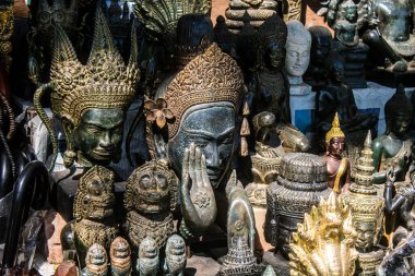 Siem hasadı, Kamboçya, 14 Ocak 2025 Angkor Wat tapınağında bir Hindu-Budist tapınağı kompleksi, ilk olarak 1150 yılında inşa edilmiş ve antik Khmer başkenti Angkor 'da kurulmuştur..