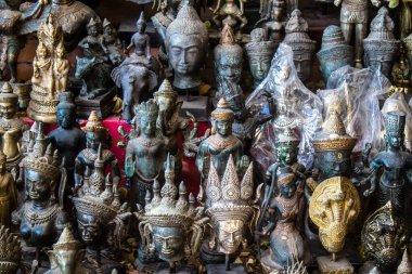 Siem hasadı, Kamboçya, 14 Ocak 2025 Angkor Wat tapınağında bir Hindu-Budist tapınağı kompleksi, ilk olarak 1150 yılında inşa edilmiş ve antik Khmer başkenti Angkor 'da kurulmuştur..