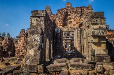 Siem hasadı, Kamboçya, 21 Ocak 2025 Pre Rup tapınağının Angkor Wat kompleksindeki mimarisi, antik Khmer başkenti Angkor 'da bulunan bir Hindu-Budist yerleşimi, aslında 1150 yılında inşa edilmiştir..