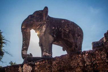 Siem hasadı, Kamboçya, 21 Ocak 2025 Pre Rup tapınağının Angkor Wat kompleksindeki mimarisi, antik Khmer başkenti Angkor 'da bulunan bir Hindu-Budist yerleşimi, aslında 1150 yılında inşa edilmiştir..