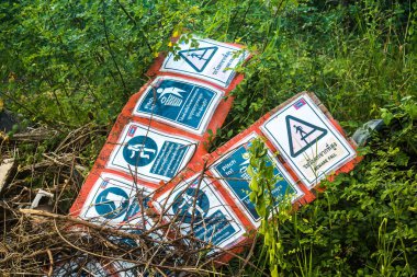 Hua Hin, Tayland, 18 Ocak 2025 Hua Hin tren istasyonu şehrin merkezinde yer almaktadır. Tren istasyonu, kendine özgü çatısı ve güzel pencereleri olan küçük bir tapınak gibi orada yatıyor..