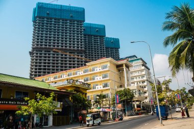 Sihanoukville, Kamboçya, 3 Şubat 2025 Sihanoukville, Kamboçya 'da bir sahil şehri. Zengin kültürel mirası, hareketli pazarı ve hareketli sokak hayatı ile ünlüdür..