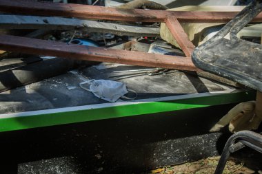 Sumy, Ukrayna, 30 Eylül 2024 Sumy 'deki Saint Panteleimon Tıp Merkezi' ne yapılan saldırıdan sonra en az sekiz kişi öldü. Hastaneye Shahed kamikaze dronları çarpmış..