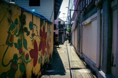 Bangkok, Tayland, Mart 04, 2025 Şehir ve Bangkok sokakları, Tayland 'ın başkenti. Canlı sokak hayatı, zengin kültür mirası, hareketli pazarları ve nefis mutfağıyla ünlüdür..