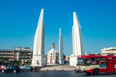 Bangkok, Tayland, Mart 06, 2025 Şehir ve Bangkok sokakları, Tayland 'ın başkenti. Canlı sokak hayatı, zengin kültür mirası, hareketli pazarları ve nefis mutfağıyla ünlüdür..