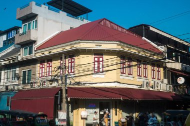 Bangkok, Tayland, Mart 06, 2025 Şehir ve Bangkok sokakları, Tayland 'ın başkenti. Canlı sokak hayatı, zengin kültür mirası, hareketli pazarları ve nefis mutfağıyla ünlüdür..