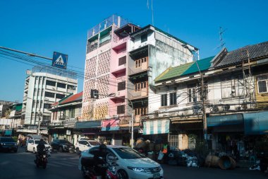 Bangkok, Tayland, Mart 06, 2025 Şehir ve Bangkok sokakları, Tayland 'ın başkenti. Canlı sokak hayatı, zengin kültür mirası, hareketli pazarları ve nefis mutfağıyla ünlüdür..