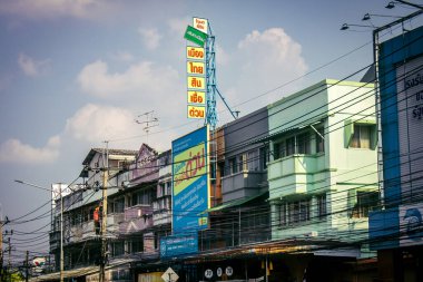 Bangkok, Tayland, 24 Mart 2025 Cityscape ve Tayland 'ın başkenti Bangkok sokakları. Canlı sokak hayatı, zengin kültür mirası, hareketli pazarları ve nefis mutfağıyla ünlüdür.