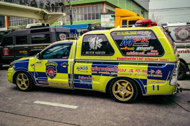 Bangkok, Tayland, 31 Mart 2025 'te Bangkok' ta meydana gelen depremden sonra yıkılan bir binanın şantiyesine sevk edildi. Birçok kurban hala enkaz altında..