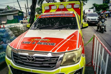 Bangkok, Tayland, 31 Mart 2025 'te Bangkok' ta meydana gelen depremden sonra yıkılan bir binanın şantiyesine sevk edildi. Birçok kurban hala enkaz altında..