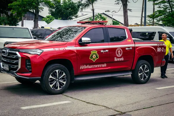 Bangkok, Tayland, 31 Mart 2025 'te Bangkok' ta meydana gelen depremden sonra yıkılan bir binanın şantiyesine sevk edildi. Birçok kurban hala enkaz altında..