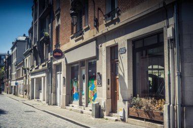 Reims, Fransa - 4 Nisan 2025. Reims şehri, Fransa 'nın Şampanya Bölgesi' nin ikonik şehri ve başkenti. Yeniden yapılanmasından bir yüzyıl sonra, Şampanya şehri Art Deco tarzıyla övünüyor..