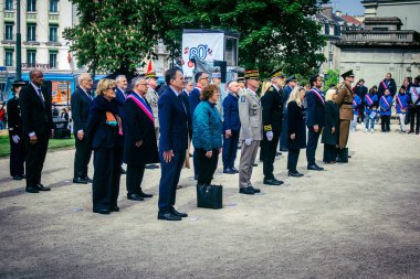 Reims, Fransa, 7 Mayıs 2025 Savaş Anıtı 'nda Özgürlük' ün 80. yıldönümü, Alman silahlı kuvvetlerinin teslim olması ve İkinci Dünya Savaşı 'nın sona ermesi anısına düzenlenen törenler..