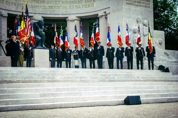 Reims, Fransa, 7 Mayıs 2025 Alman silahlı kuvvetlerinin 80. kuruluş yıldönümü ve 2. Dünya Savaşı 'nın bitişi 7 Mayıs 1945' te Reims Roosevelt Lisesi 'nde imzalandı..