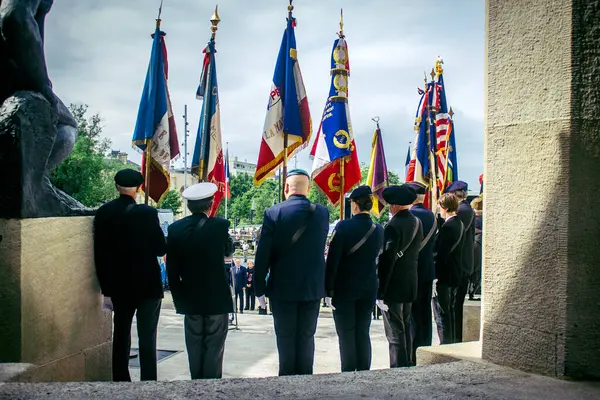 Reims, Fransa, 7 Mayıs 2025 Alman silahlı kuvvetlerinin 80. kuruluş yıldönümü ve 2. Dünya Savaşı 'nın bitişi 7 Mayıs 1945' te Reims Roosevelt Lisesi 'nde imzalandı..