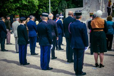 Reims, Fransa, 7 Mayıs 2025 Savaş Anıtı 'nda Özgürlük' ün 80. yıldönümü, Alman silahlı kuvvetlerinin teslim olması ve İkinci Dünya Savaşı 'nın sona ermesi anısına düzenlenen törenler..