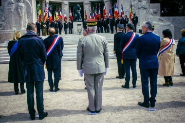 Reims, Fransa, 7 Mayıs 2025 Savaş Anıtı 'nda Özgürlük' ün 80. yıldönümü, Alman silahlı kuvvetlerinin teslim olması ve İkinci Dünya Savaşı 'nın sona ermesi anısına düzenlenen törenler..