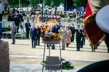 Reims, Fransa, 7 Mayıs 2025 Savaş Anıtı 'nda Özgürlük' ün 80. yıldönümü, Alman silahlı kuvvetlerinin teslim olması ve İkinci Dünya Savaşı 'nın sona ermesi anısına düzenlenen törenler..