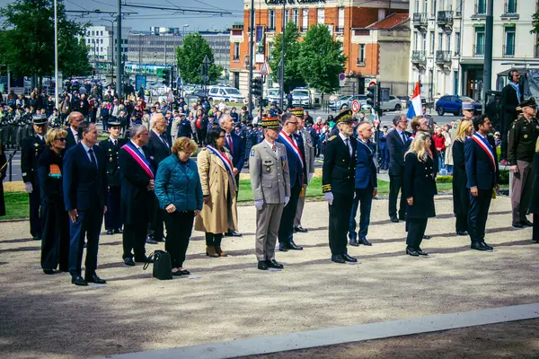 Reims, Fransa, 7 Mayıs 2025 Savaş Anıtı 'nda Özgürlük' ün 80. yıldönümü, Alman silahlı kuvvetlerinin teslim olması ve İkinci Dünya Savaşı 'nın sona ermesi anısına düzenlenen törenler..