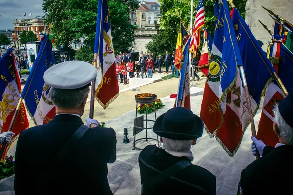 Reims, Fransa, 7 Mayıs 2025 Alman silahlı kuvvetlerinin 80. kuruluş yıldönümü ve 2. Dünya Savaşı 'nın bitişi 7 Mayıs 1945' te Reims Roosevelt Lisesi 'nde imzalandı..