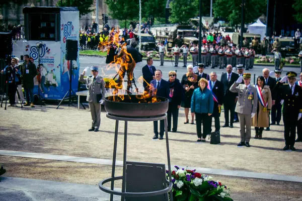 Reims, Fransa, 7 Mayıs 2025 Savaş Anıtı 'nda Özgürlük' ün 80. yıldönümü, Alman silahlı kuvvetlerinin teslim olması ve İkinci Dünya Savaşı 'nın sona ermesi anısına düzenlenen törenler..