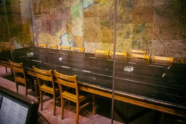 Reims, Fransa, 7 Mayıs 2025 Alman silahlı kuvvetlerinin 80. kuruluş yıldönümü ve 2. Dünya Savaşı 'nın bitişi 7 Mayıs 1945' te Reims Roosevelt Lisesi 'nde imzalandı..