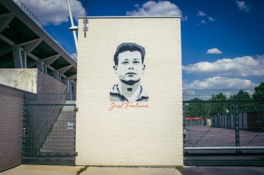 Reims, Fransa, 15 Mayıs 2025 'te Stade Auguste Delaune, Reims' de 1935 'te inşa edilen çok amaçlı bir stadyumdur. Daha çok futbol maçlarında ve Stade Reims 'in ev sahibi maçlarında kullanılır..