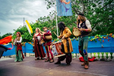 Reims, Fransa, 31 Mayıs 2025 Eğlence, Jean d 'Arc önderliğindeki Charles VII' nin taç giyme töreninde 17 Temmuz 1429 'da Reims' de gerçekleşti..