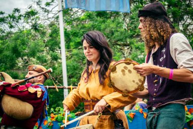 Reims, Fransa, 31 Mayıs 2025 Eğlence, Jean d 'Arc önderliğindeki Charles VII' nin taç giyme töreninde 17 Temmuz 1429 'da Reims' de gerçekleşti..