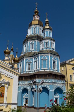 Kharkiv, Ukrayna, 3 Temmuz 2025 Ukrayna 'nın Harkiv kentindeki Ortodoks dini anıtı.