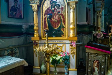 Kharkiv, Ukrayna, 13 Temmuz 2025 Annunciation Katedrali. Doğu Avrupa 'nın en büyük katedrali, Bizans ve Gotik tarzında ve Ukrayna Ortodoks Kilisesi üyesi