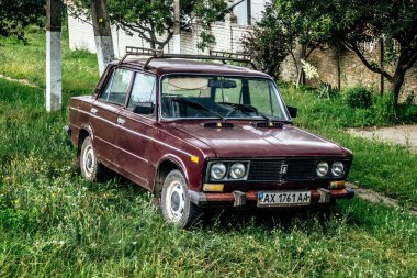 Donbass, Ukrayna, 9 Ağustos 2025, Lada, Rus otomobil üreticisi AvtoVAZ 'nin bir markasıdır..