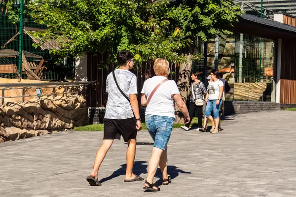 Kharkiv, Ukrayna, 29 Ağustos 2025 Kharkiv Hayvanat Bahçesi, 1895 'te kurulan bir hayvanat bahçesi. Savaşa ve Kharkiv şehrine saldırı riskine rağmen burası hala açık..