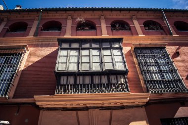 Seville, İspanya, 28 Eylül 2025 Seville şehir merkezindeki tarihi bölge ve şehir manzarası.