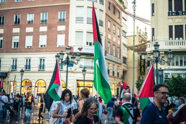 Cordoba, İspanya, 2 Ekim 2025 Filistin yanlısı gösteri Cordoba 'nın merkezinde. Arap sokak propagandası İspanya 'da ve İsrail' e karşı..