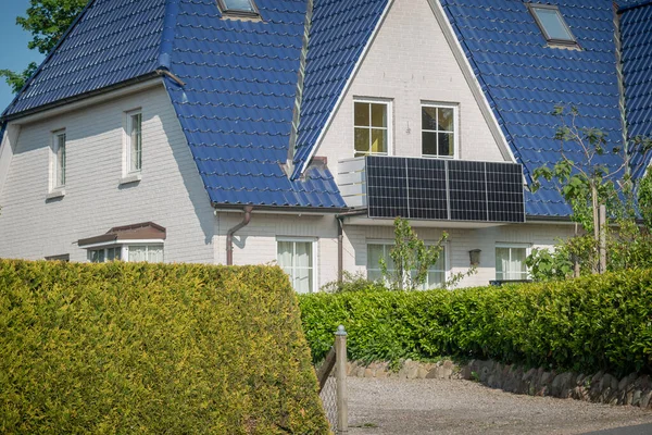 Varanda Central Energia Solar Eco Friendly Para Usar Energia Renovável — Fotografia de Stock