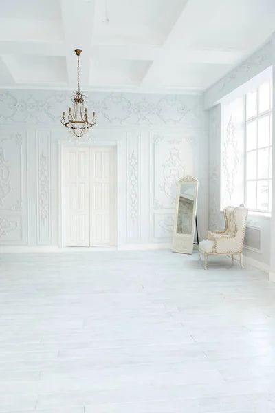 Luxo Rico Sala Estar Design Interiores Com Mobiliário Clássico Elegante — Fotografia de Stock