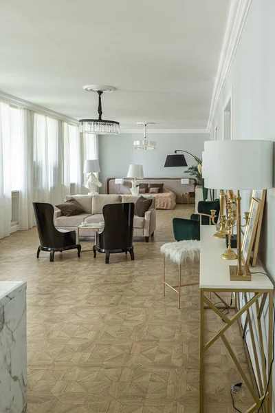 Lyx Inredning Modern Lägenhet Ljusa Färger Med Eleganta Möbler Kök — Stockfoto