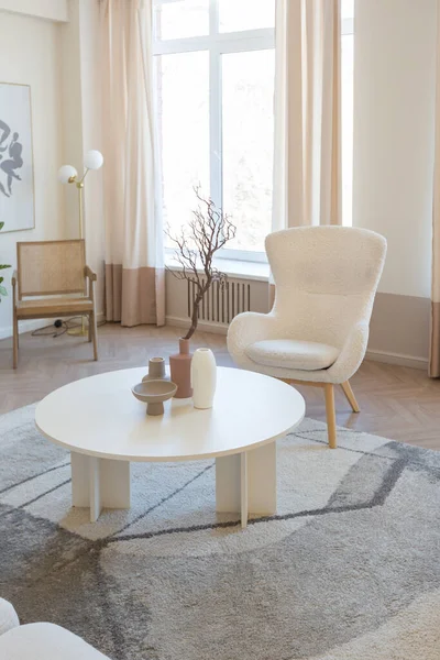 Elegante Apartamento Luxo Design Moderno Cores Claras Dia Brilhante Atrás — Fotografia de Stock