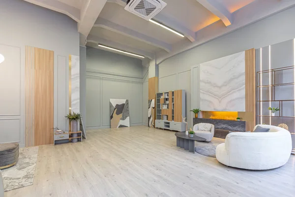 Stilvolles Luxuriöses Interieur Einer Modernen Studiowohnung Grünen Pastellfarben Mit Holzelementen — Stockfoto