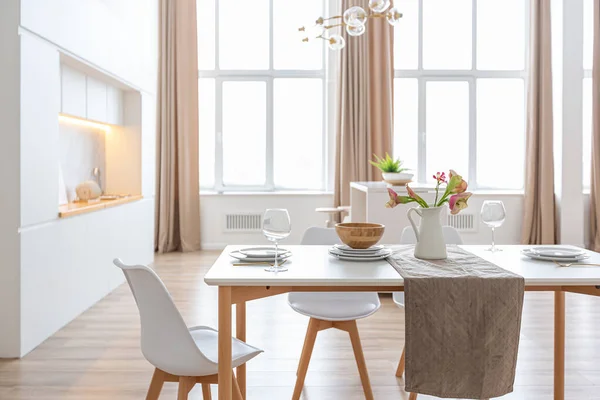 Interior Design Spazioso Luminoso Monolocale Stile Scandinavo Colori Caldi Bianco — Foto Stock