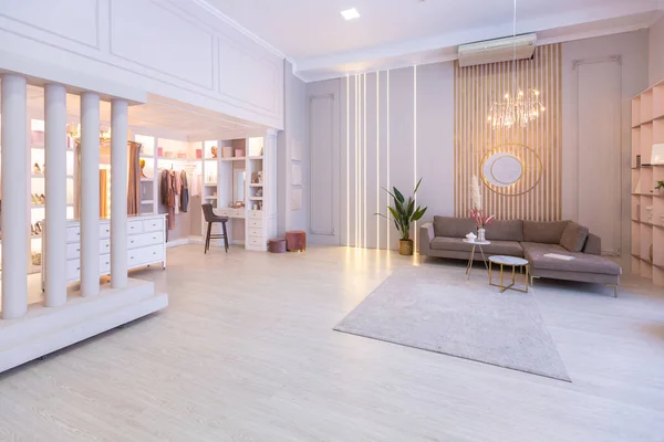 Rymlig Dyr Lyx Ljus Interiör Öppen Planlösning Lägenhet Rosa Färger — Stockfoto