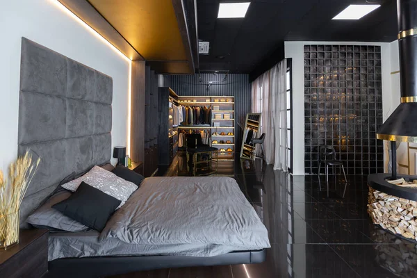 Oscuro Moderno Elegante Apartamento Masculino Interior Con Iluminación Paredes Decorativas — Foto de Stock
